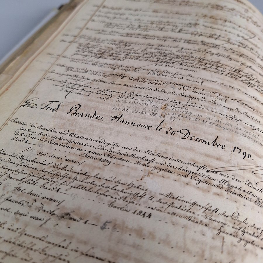 Ausschnitt auf den von Georg Friedrich Brandes handschriftlich geführten Katalog.